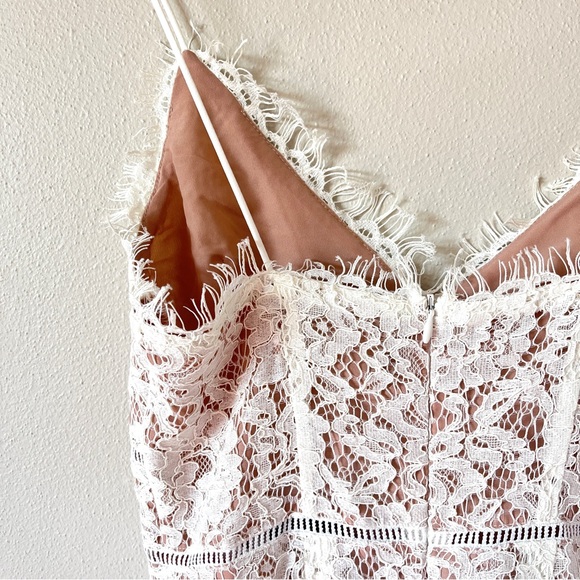 NWT Do+Be White Lace Maxi Dress w/ Spaghetti Straps, Slit, & Blush Pink Liner - Picture 7 of 16